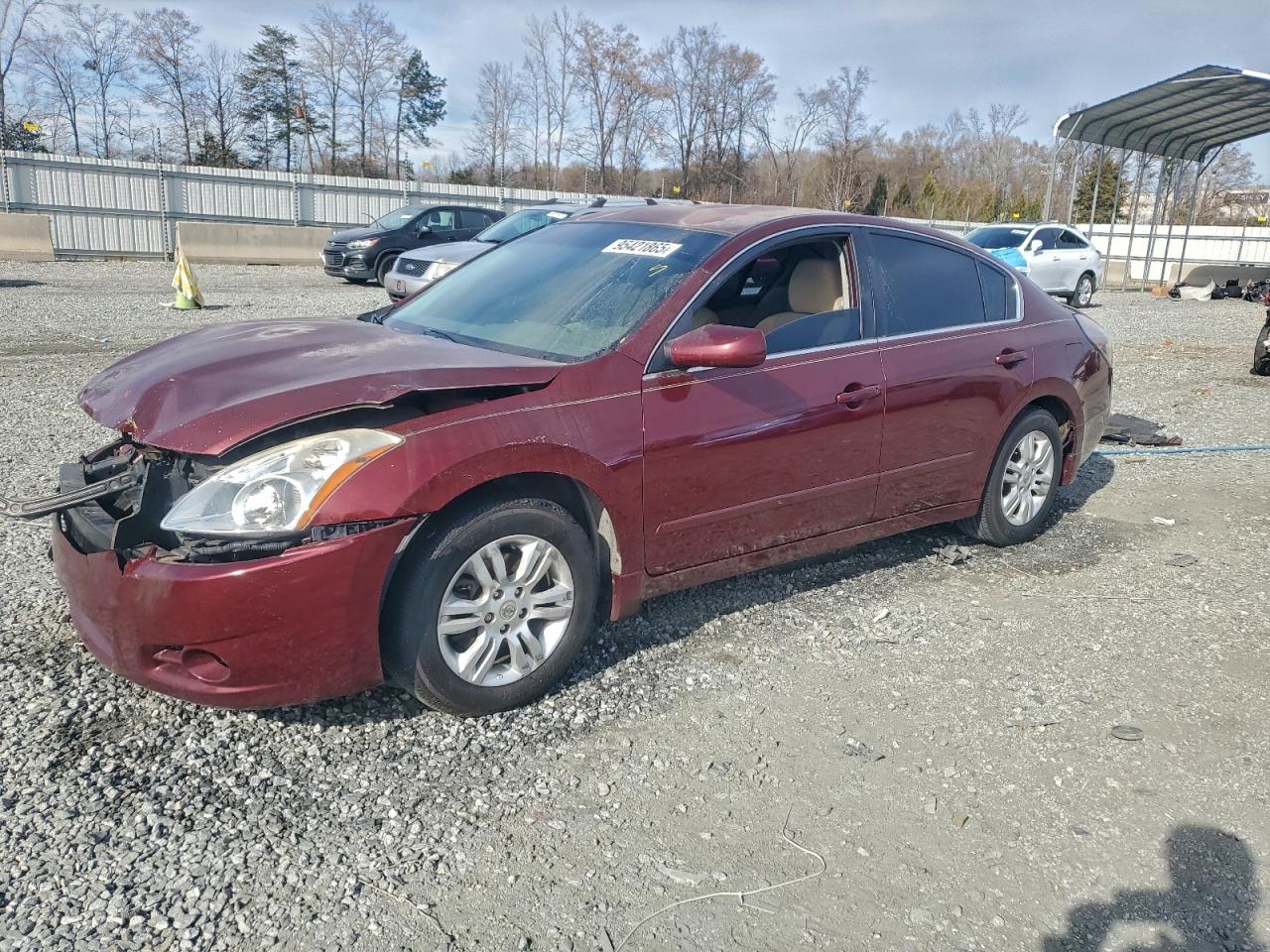 Nissan Altima Base Image 1
