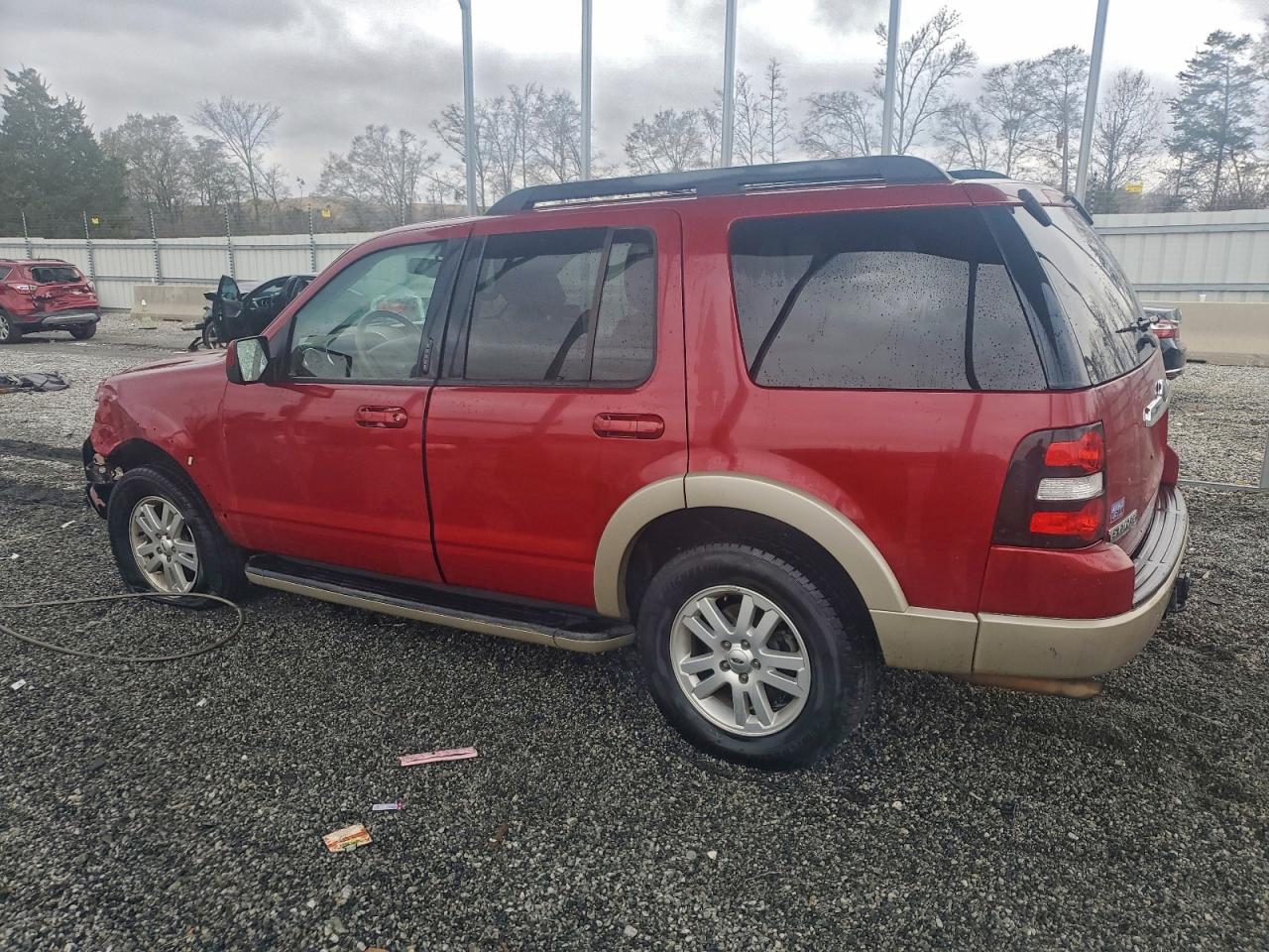 Ford Explorer Eddie Bauer Image 12