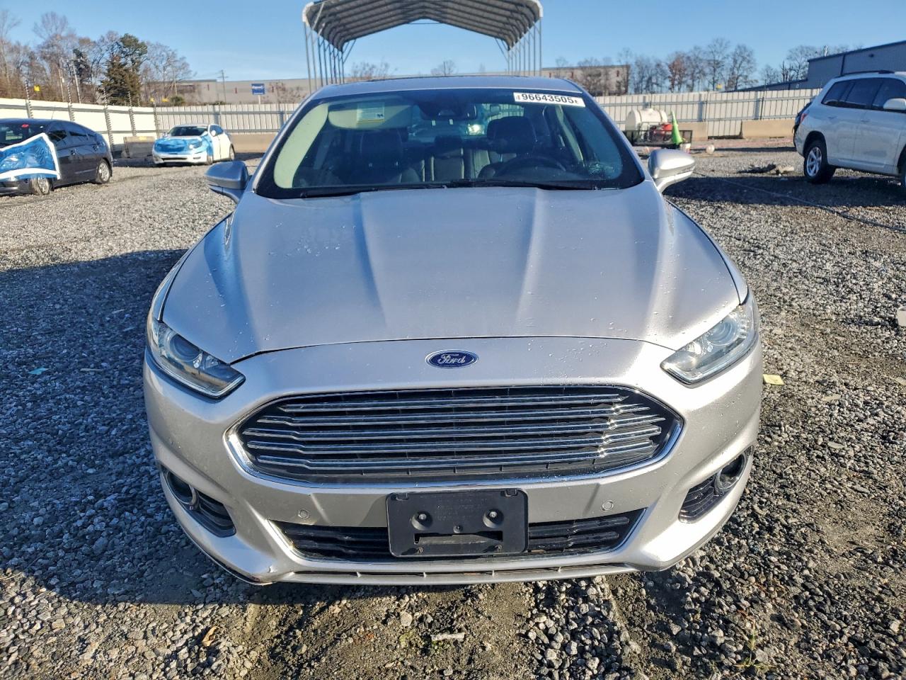 Ford Fusion Titanium Image 12
