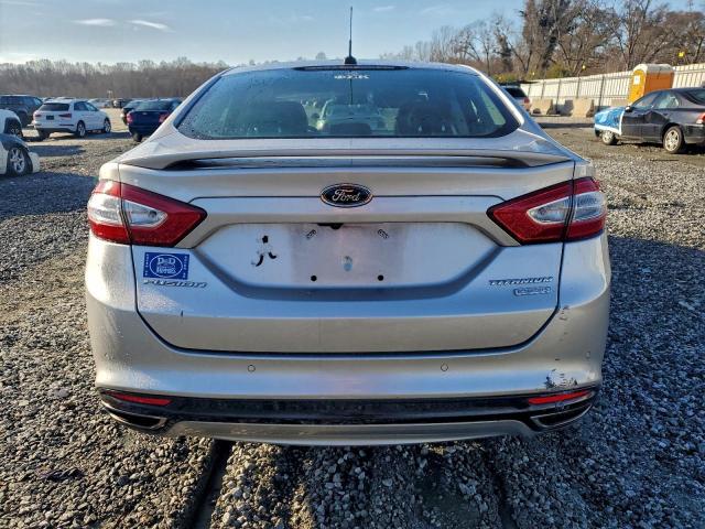 Ford Fusion Titanium Image 6