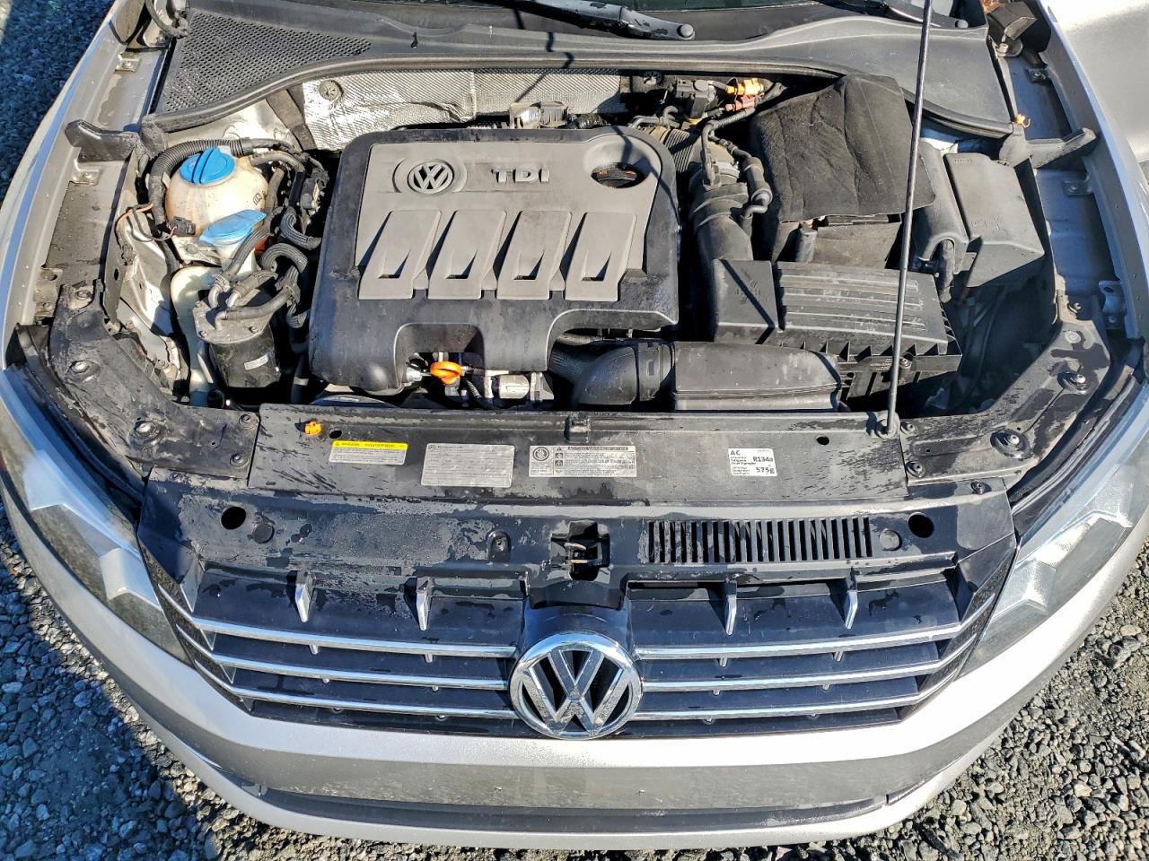 Volkswagen Passat Sel Image 8