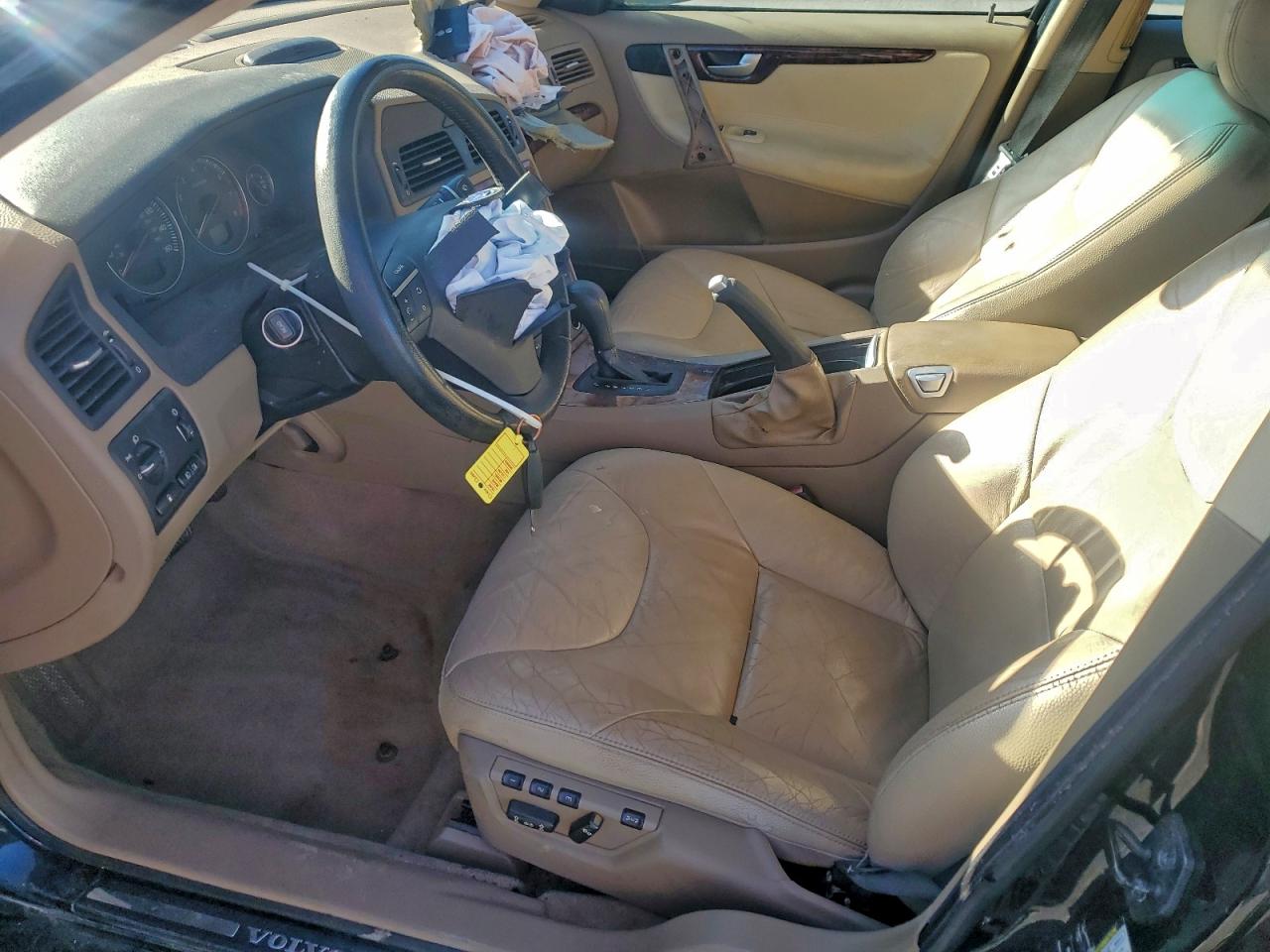 Volvo S60 2.5t Image 5