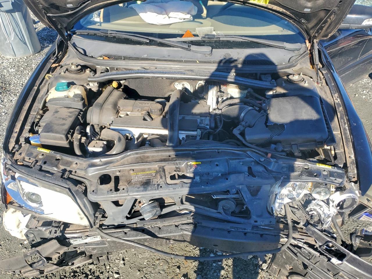 Volvo S60 2.5t Image 3