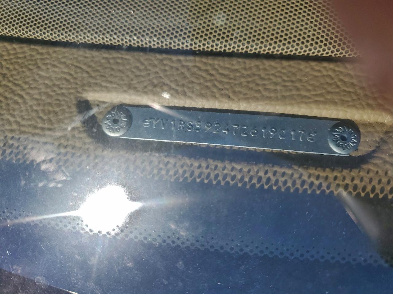 Volvo S60 2.5t Image 2