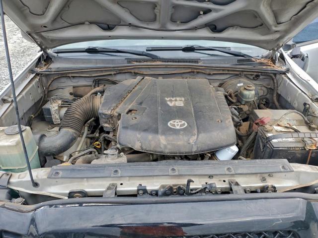 Toyota Tacoma Prerunner Access Cab Image 5