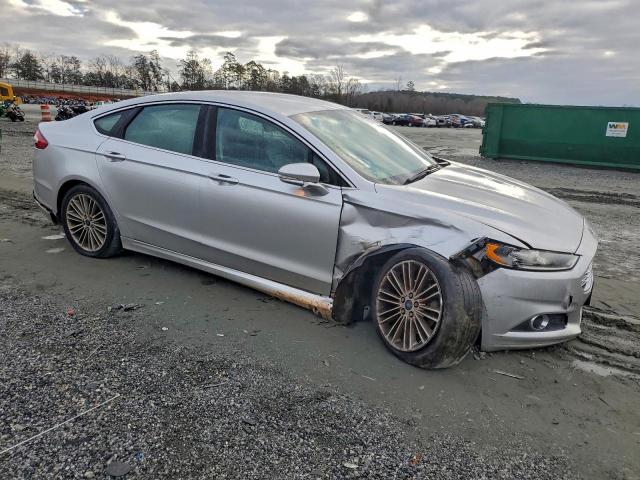 Ford Fusion Se Image 3