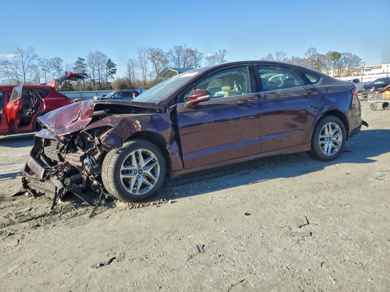 Ford Fusion Se Image 1