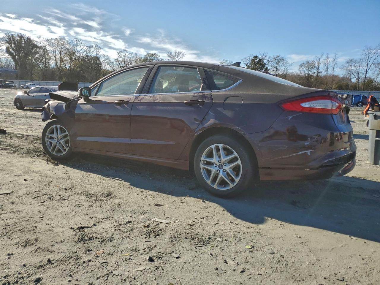 Ford Fusion Se Image 3