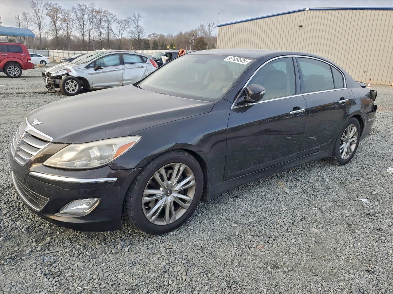 Hyundai Genesis 3.8l Image 1