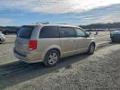 Dodge Caravan Crew Image 4