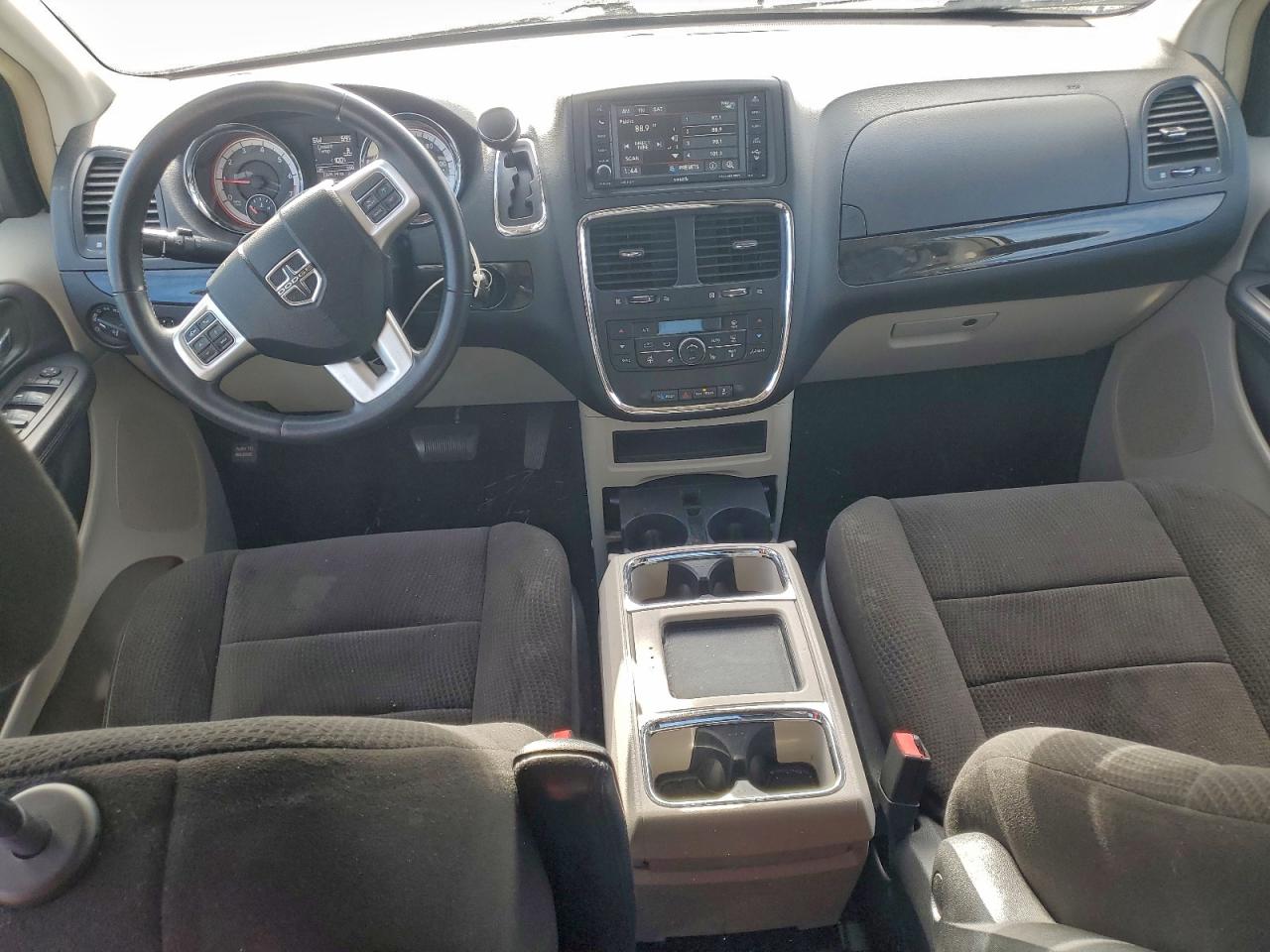 Dodge Caravan Crew Image 6