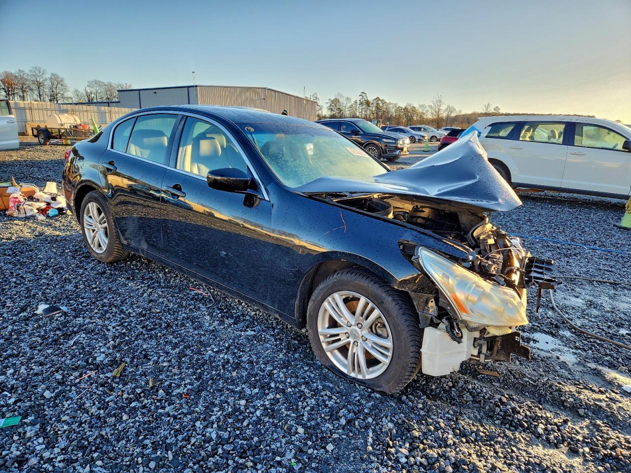 INFINITI G25 Base Image 12