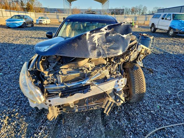 INFINITI G25 Base Image 3