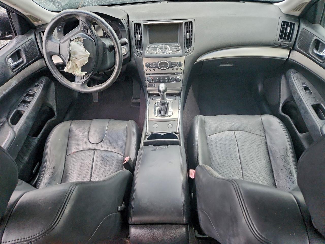 INFINITI G25 Base Image 7