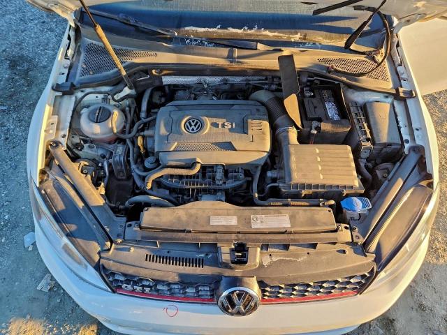 Volkswagen GTI S Image 8