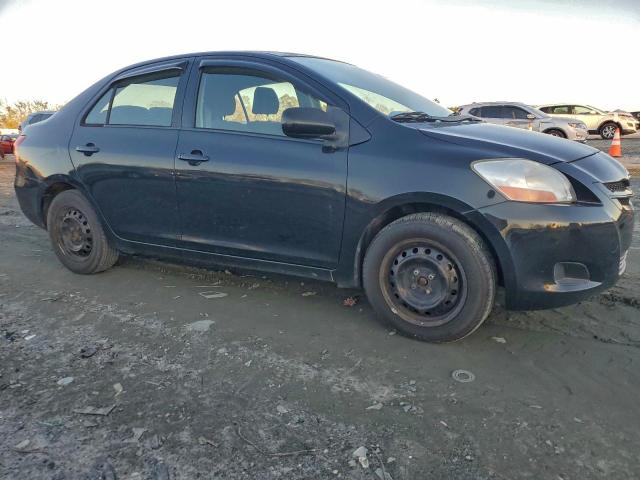 Toyota Yaris Image 3