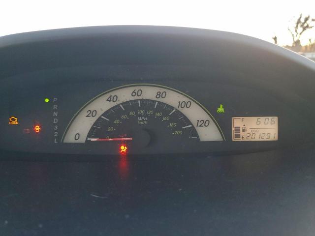 Toyota Yaris Image 2