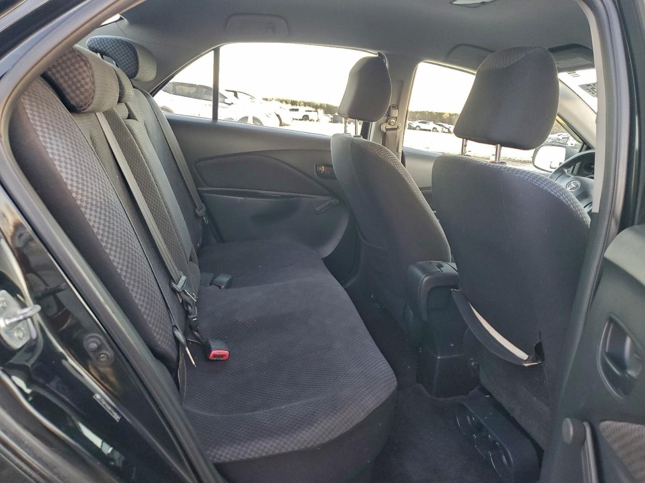 Toyota Yaris Image 4