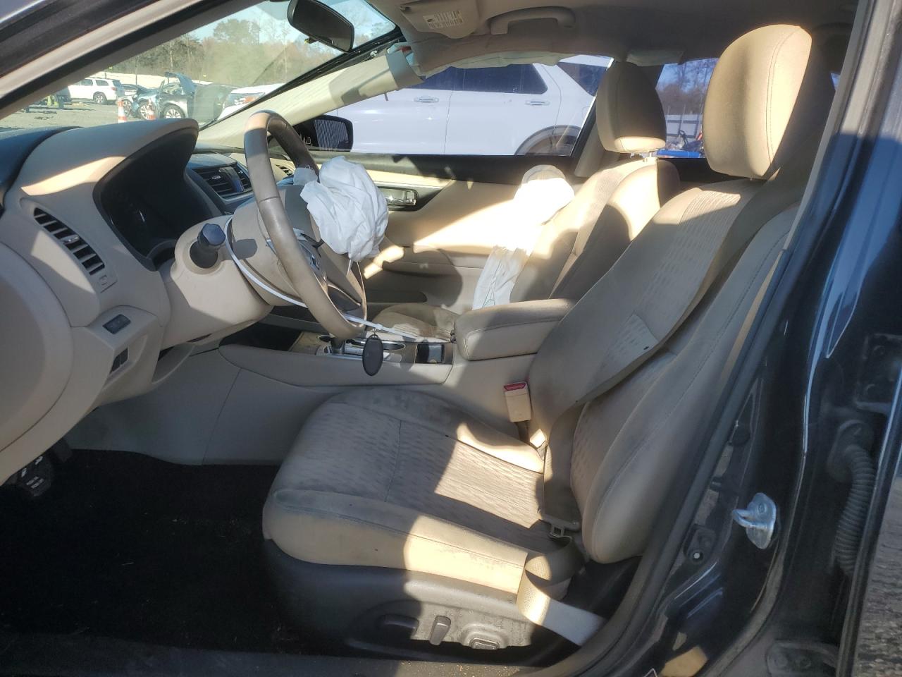 Nissan Altima 2.5 Image 5