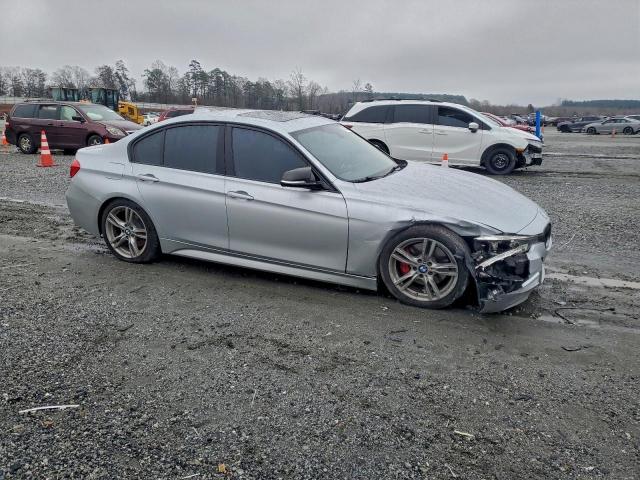 BMW 3 Series Xi Image 4