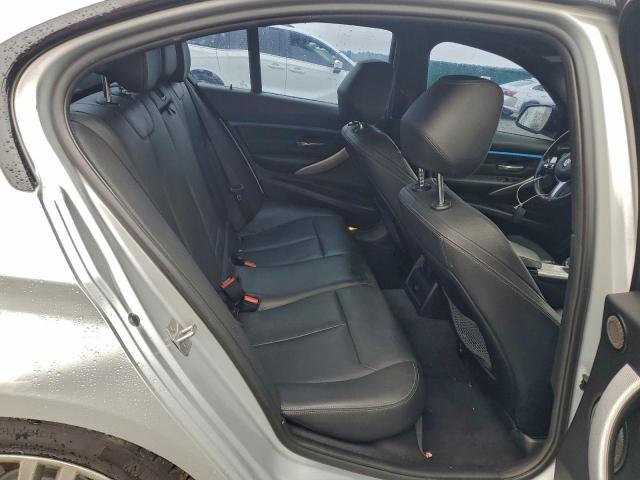 BMW 3 Series Xi Image 8