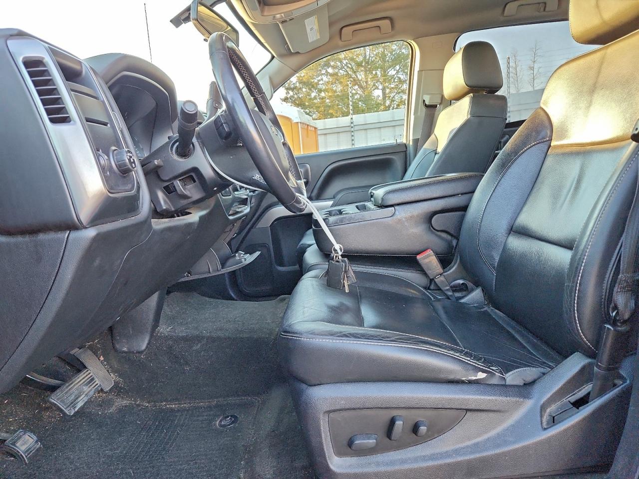 Chevrolet Silverado C1500 Lt Image 5