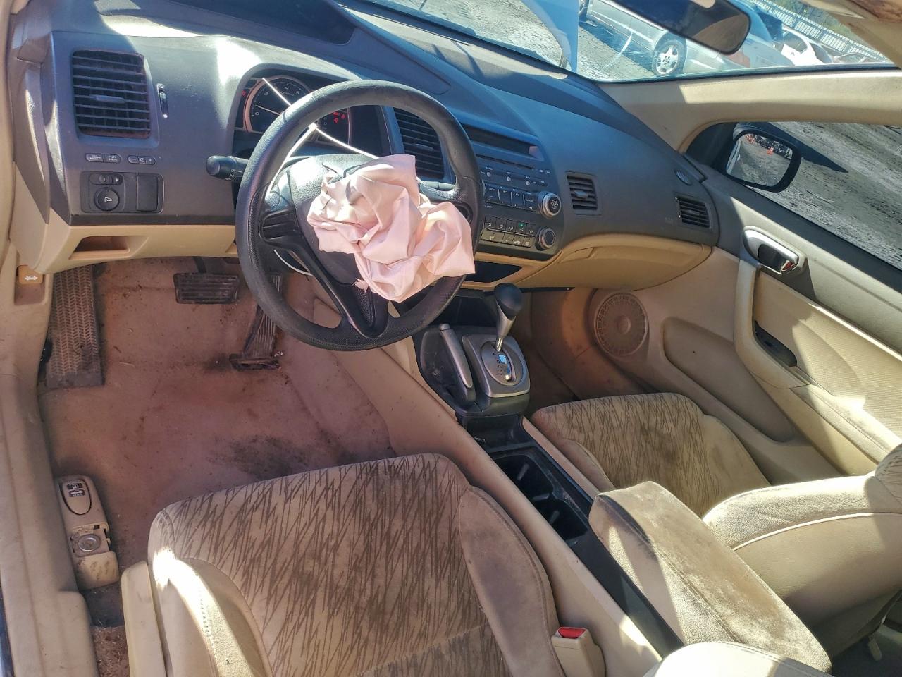 Honda Civic Lx Image 8