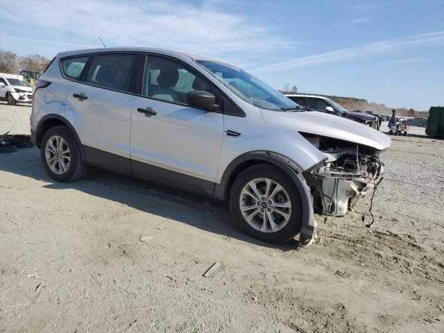 Ford Escape S Image 2