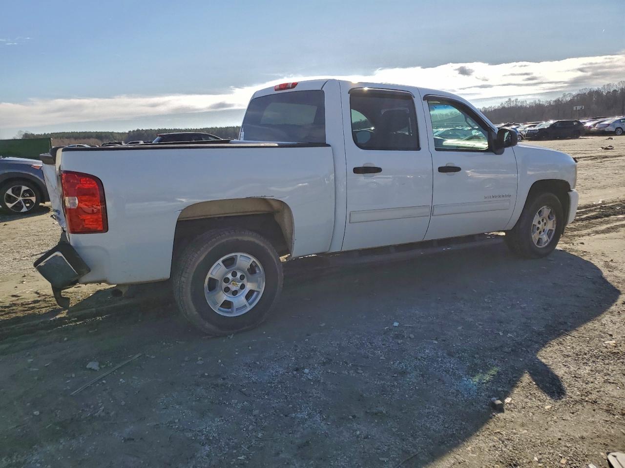 Chevrolet Silverado C1500 Lt Image 4