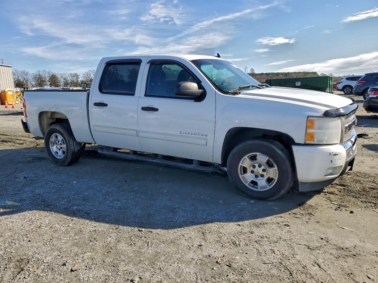 Chevrolet Silverado C1500 Lt Image 2