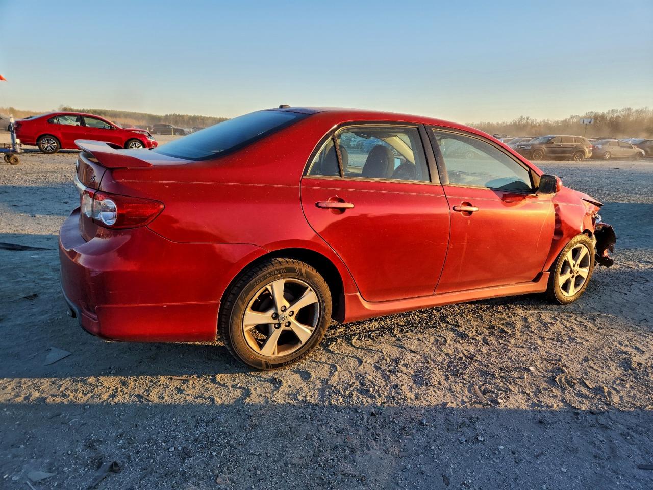 Toyota Corolla Base Image 8