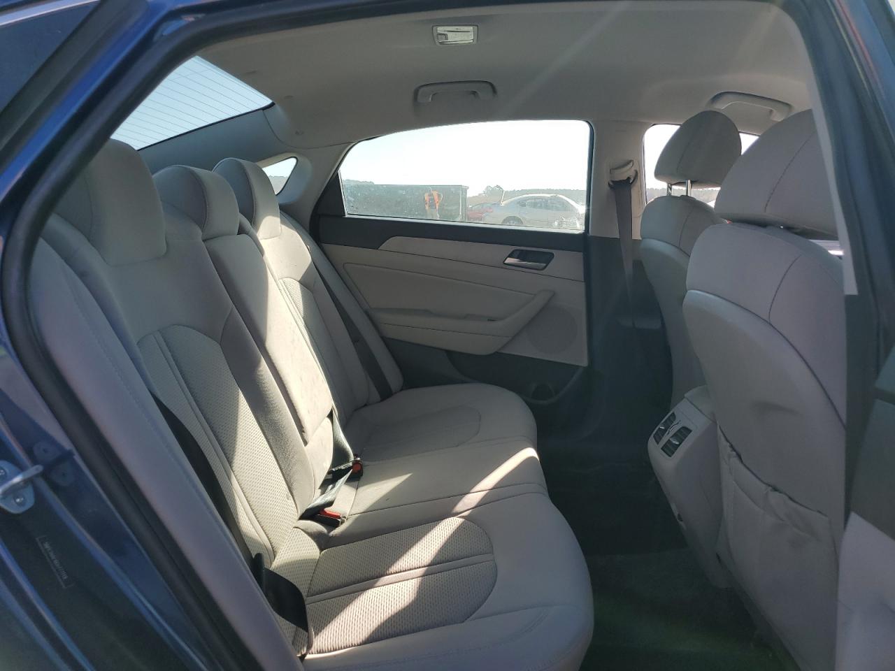 Hyundai SONATA Limited Image 4