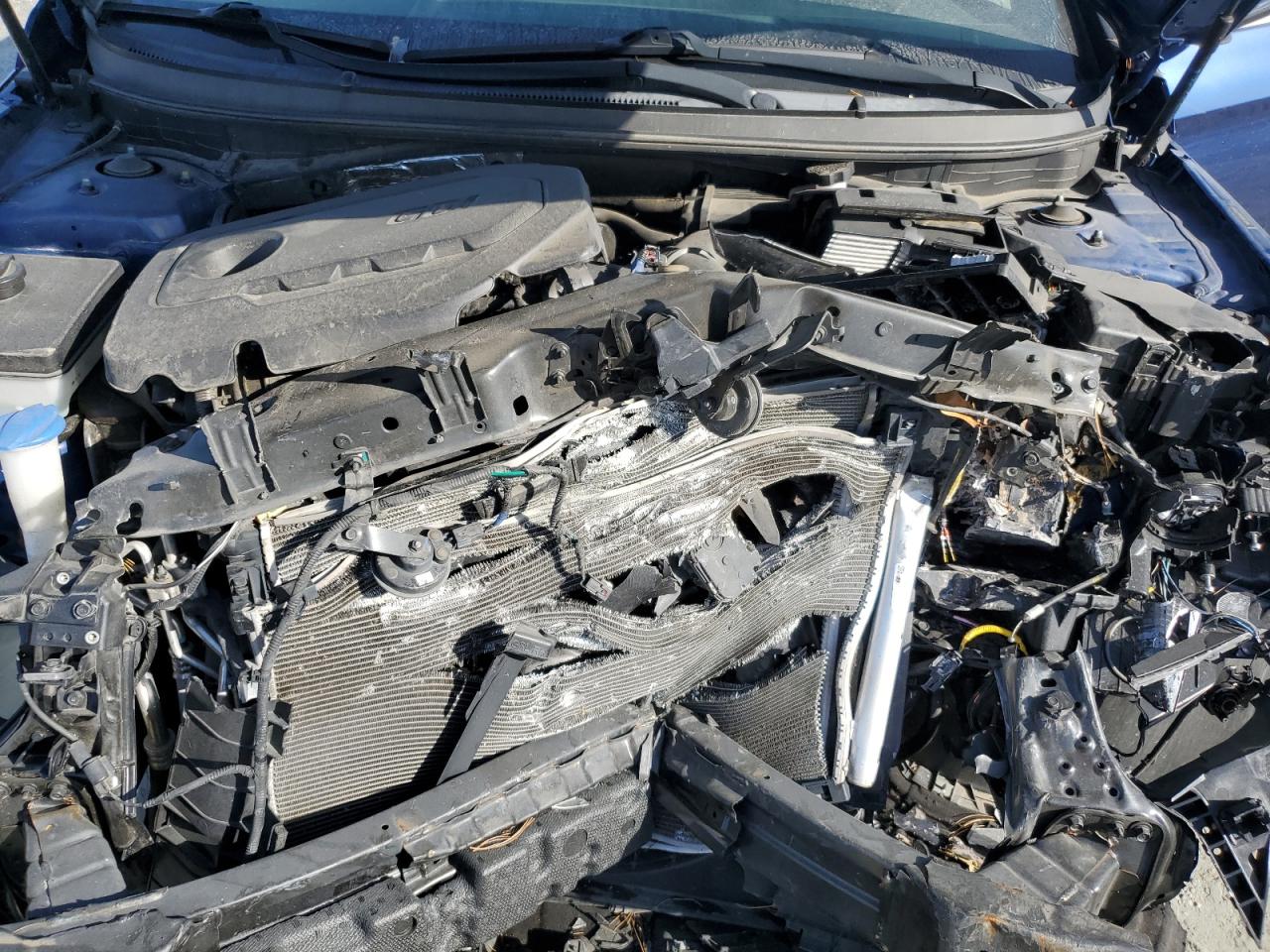 Hyundai SONATA Limited Image 8