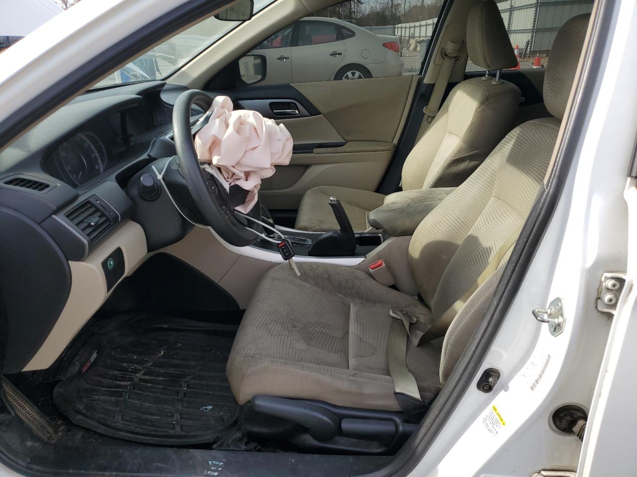 Honda Accord Lx Image 9