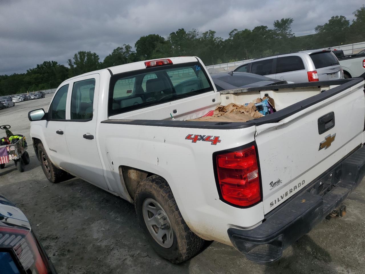 Chevrolet Silverado K1500 Image 12