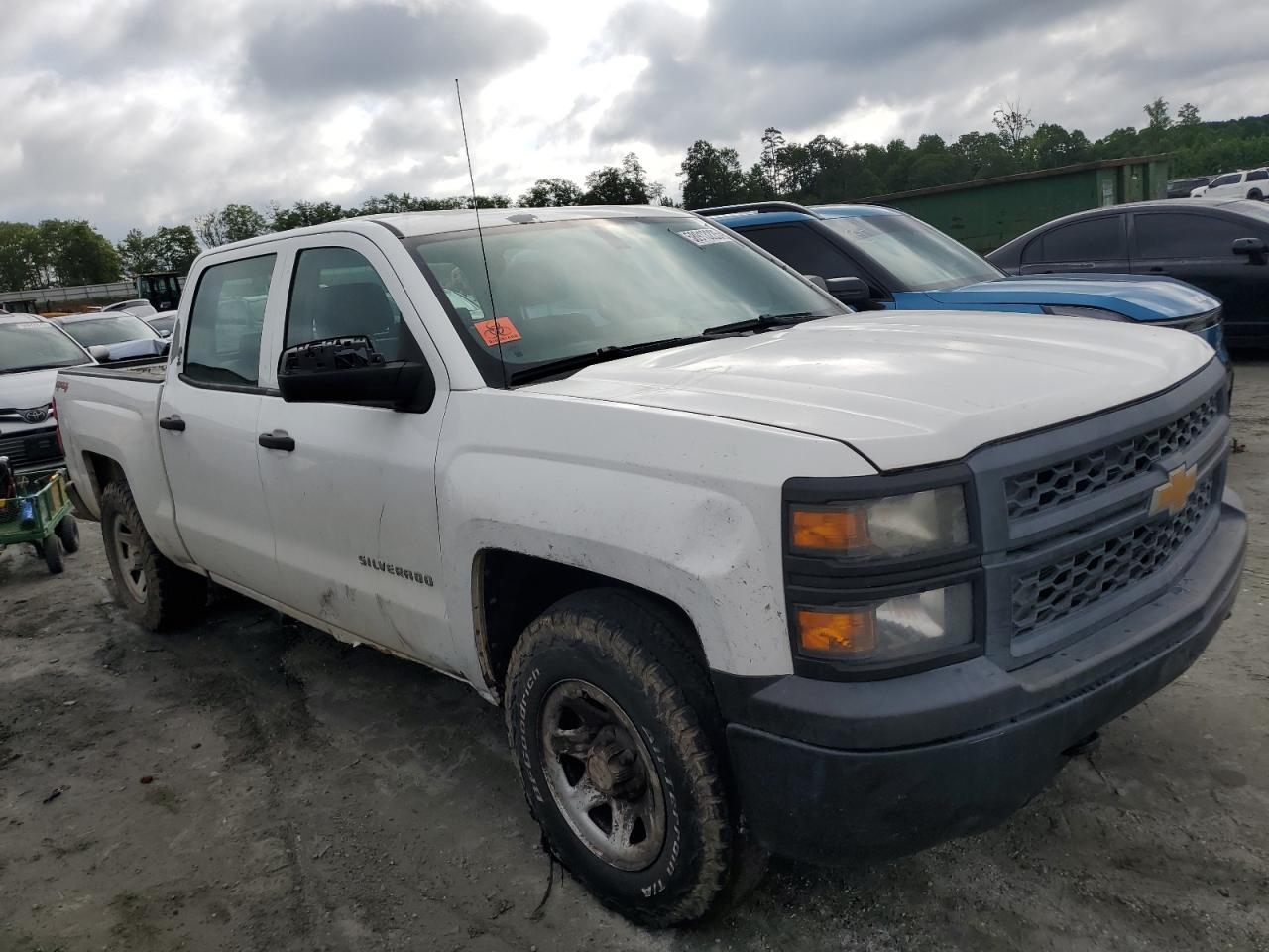 Chevrolet Silverado K1500 Image 3