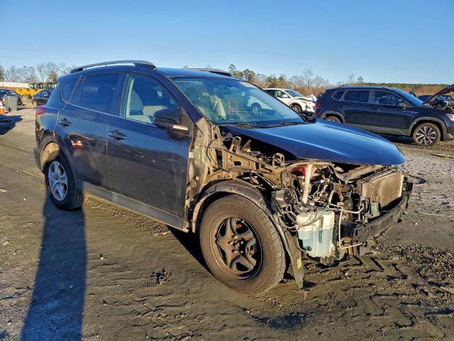 Toyota RAV4 Le Image 2