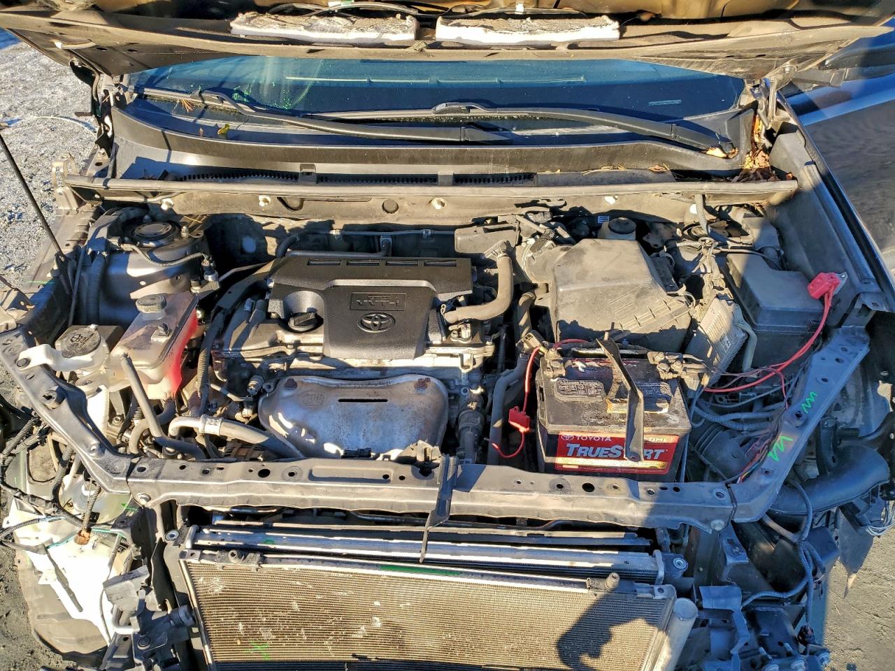 Toyota RAV4 Le Image 7