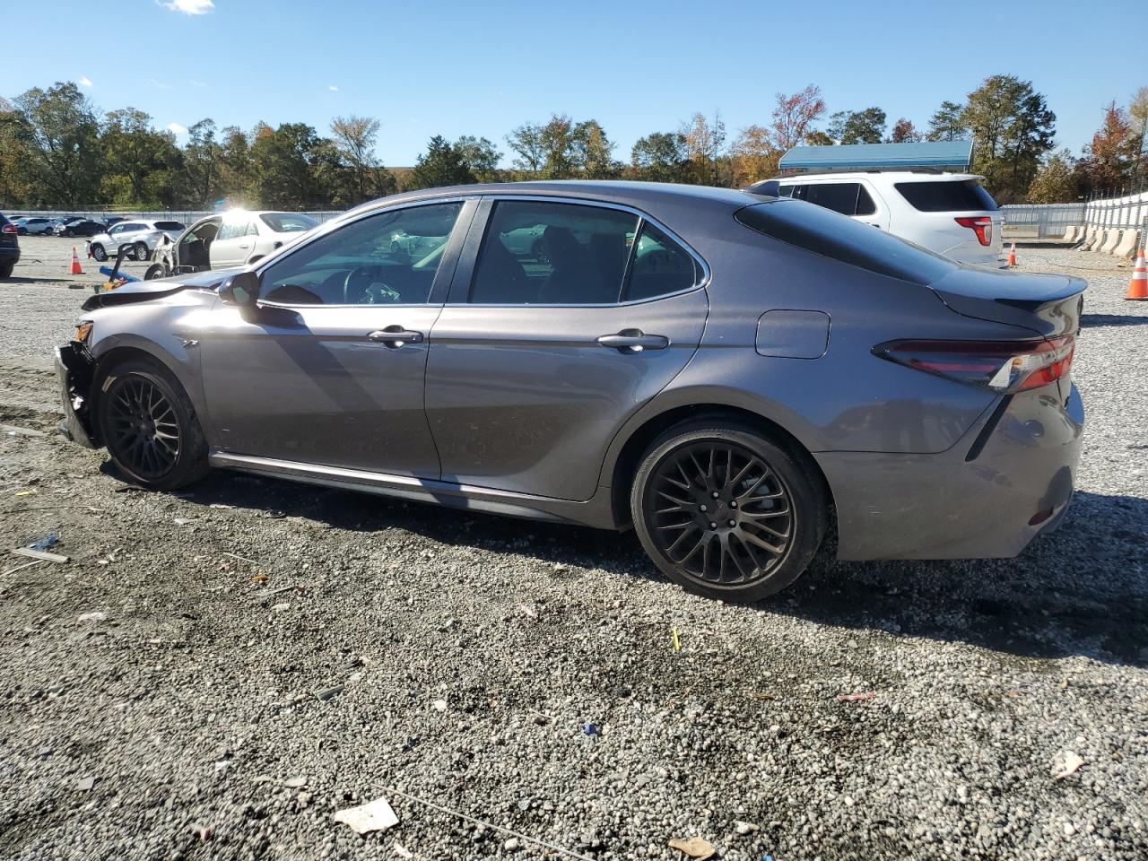 Toyota Camry Se Night Shade Image 12