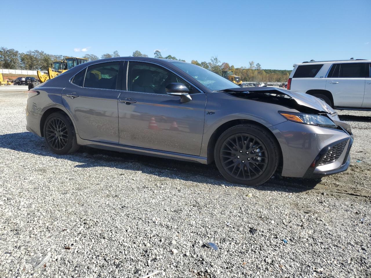 Toyota Camry Se Night Shade Image 2