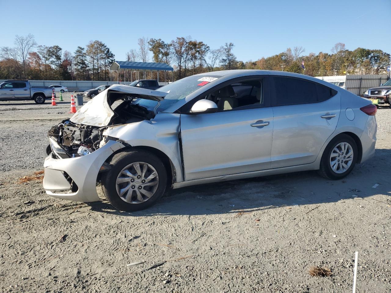 Hyundai ELANTRA Se Image 1