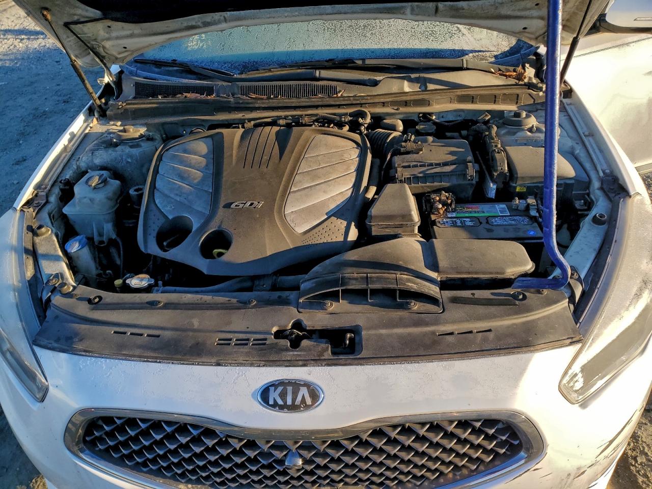 Kia Cadenza Premium Image 6