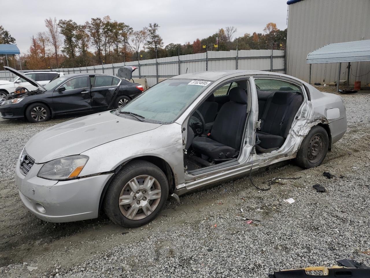 Nissan Altima S Image 1