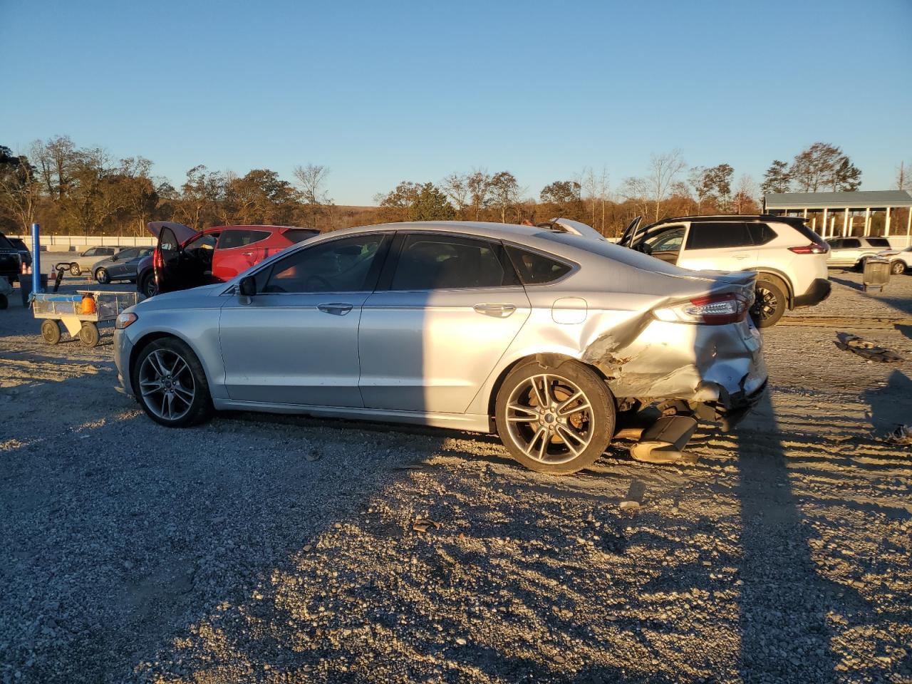 Ford Fusion Titanium Image 2