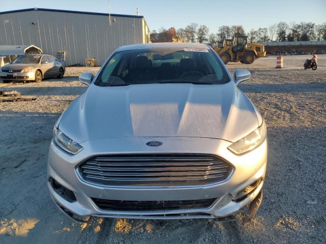 Ford Fusion Titanium Image 5