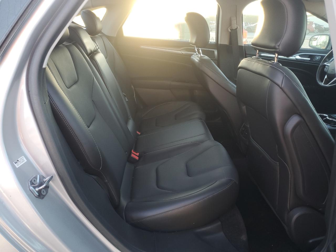 Ford Fusion Titanium Image 9