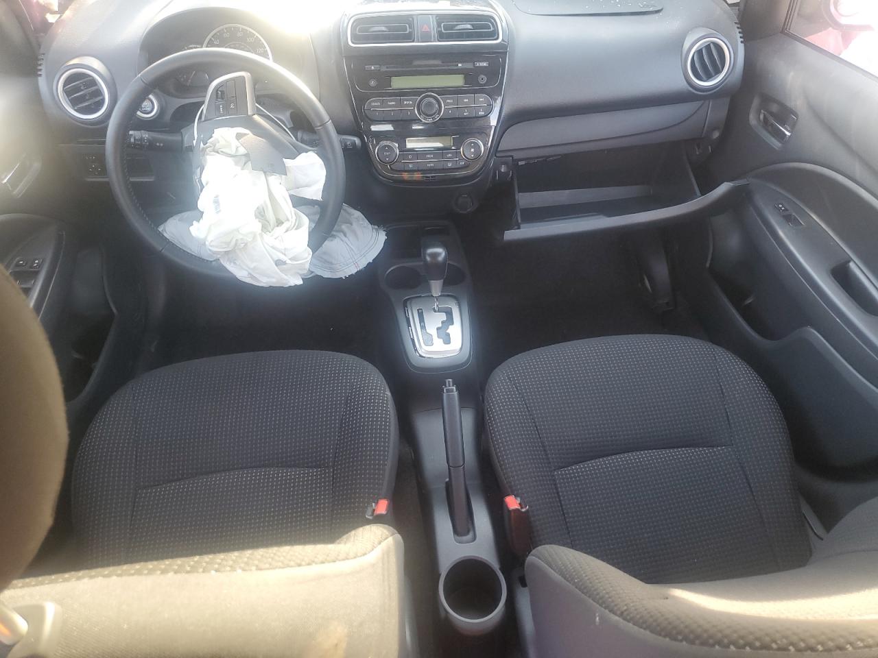 Mitsubishi Mirage Es Image 2