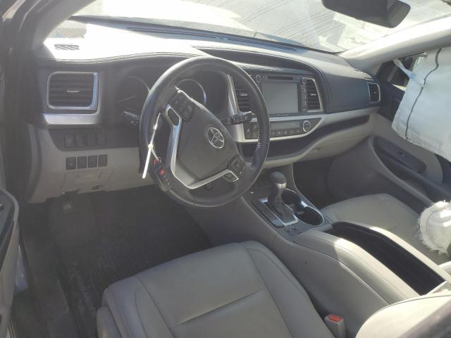Toyota Highlander Se Image 6