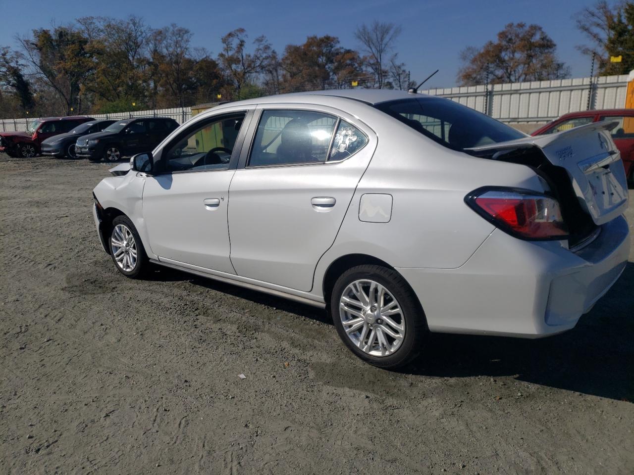 Mitsubishi Mirage G4 Se Image 2