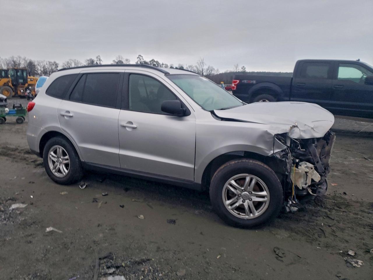 Hyundai SANTA FE Gls Image 3